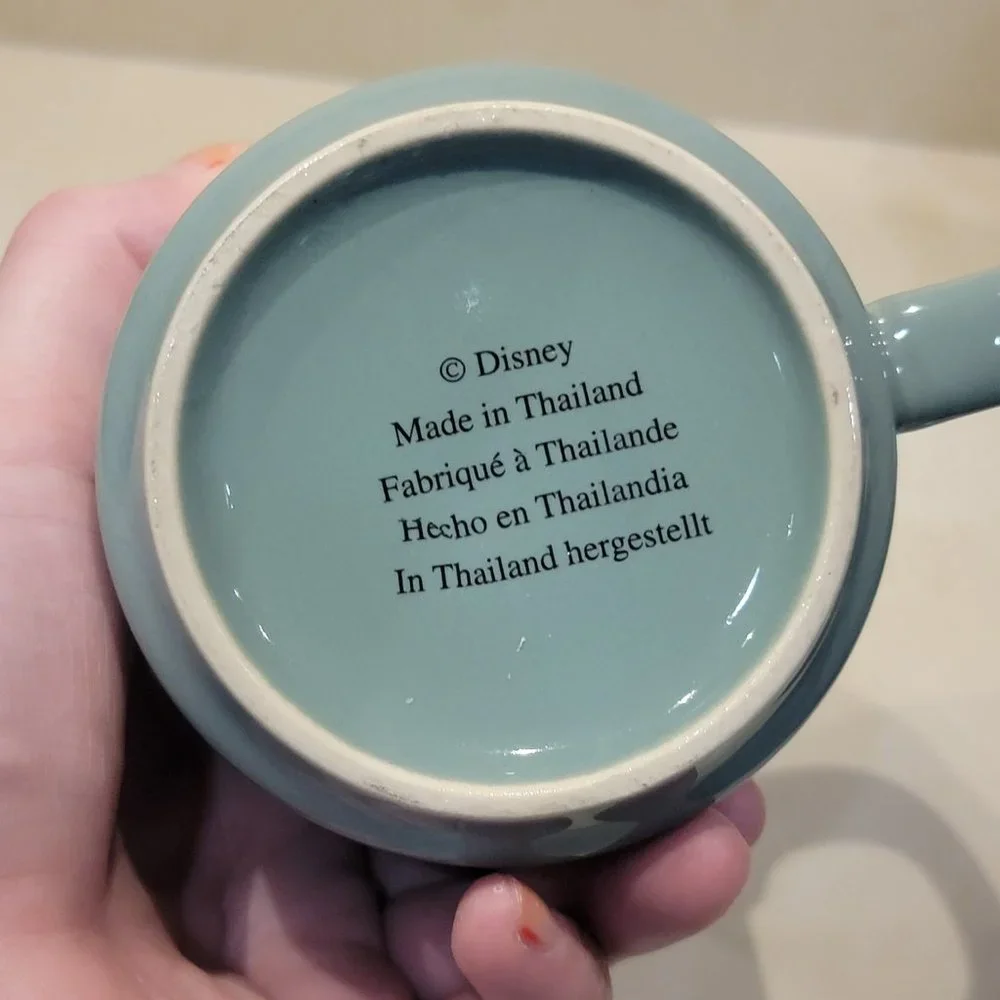 Disney Mickey Mouse Coffee Mug Green Ceramic 12 Ounce Cup Made‎ In Thailand